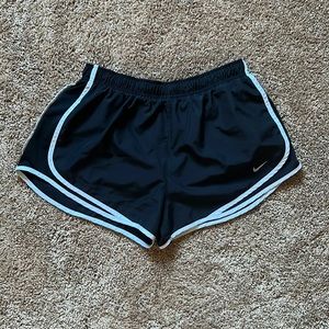 Nike XL Women’s Tempo Running Shorts